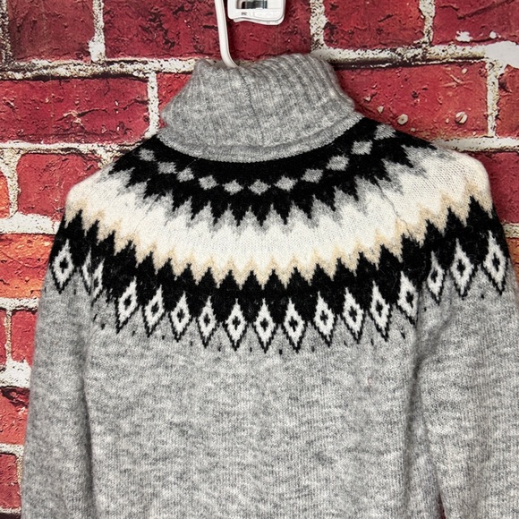 ASPEN Nordic Fair Isle Turtleneck Sweater Gray Black Size XS Cozy Winter - Picture 10 of 11